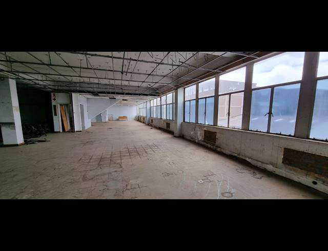 7,175M² WAREHOUSE FOR SALE IN NEW CENTRE